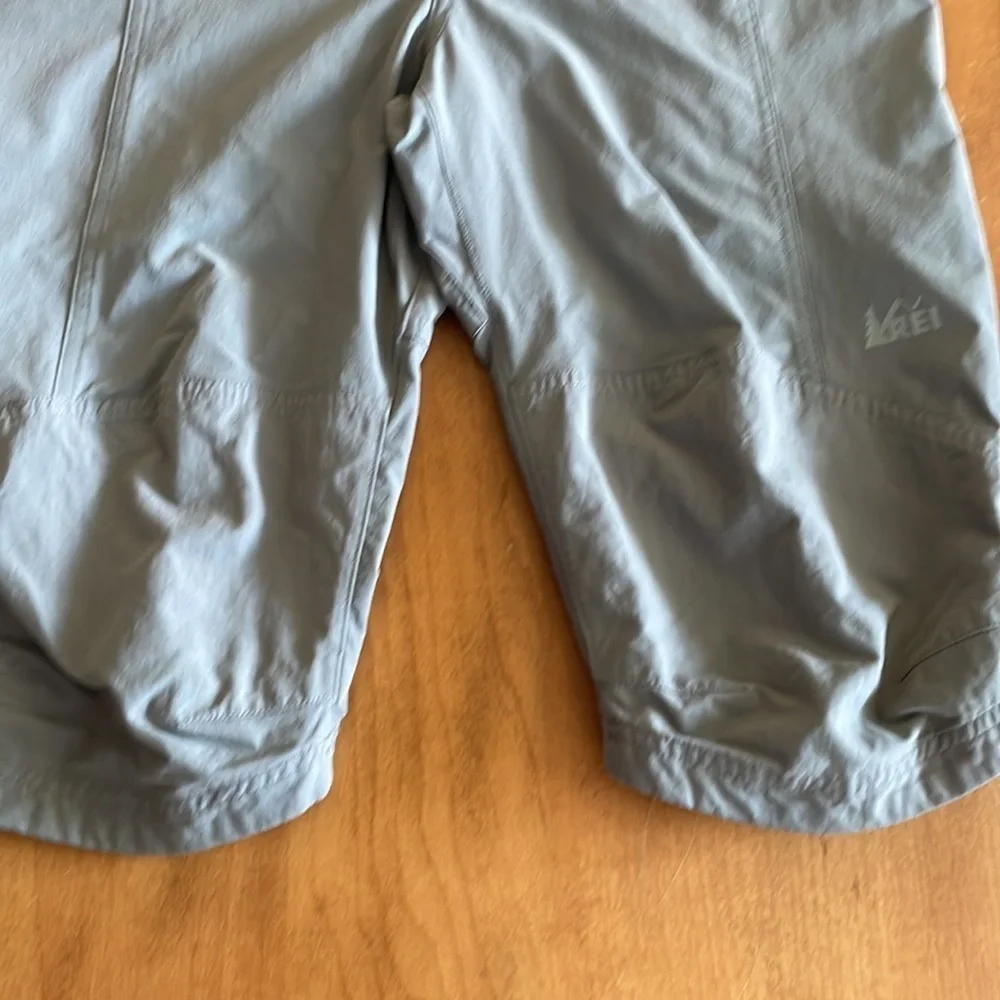 Rei Nylon Bermuda Shorts Size 8